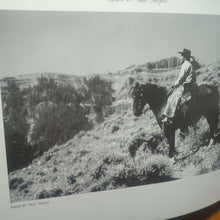 Load image into Gallery viewer, Robert William W Meyers Artist Of The South Fork SIGNED Western Art Catalog Bk
