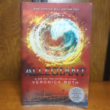 Load image into Gallery viewer, Divergent Series 1 2 3 Book Set  Veronica Roth Trilogy Paperback Novel Insurgent
