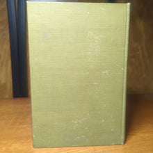 Load image into Gallery viewer, A Volunteer With Pike Robert Ames Bennet 1st Edition Old Antique Decorative Book
