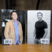 Load image into Gallery viewer, Nicholas Sparks Book Hardcover Hardback Novel Lot The Wedding First 1st Edition
