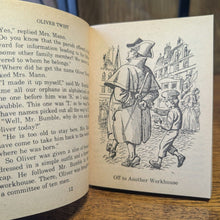 Load image into Gallery viewer, Oliver Twist The Adventures Of Tom Sawyer Moby Books Illustrated Classics Lot
