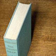 Load image into Gallery viewer, The Singing Hills Howard Thomas Signed 1st Edition Welsh Settlers New York Book

