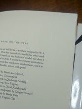 Load image into Gallery viewer, Lost World Michael Crichton 1st First Edition Printing Hardcover Jurassic Park
