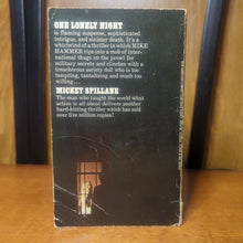 Load image into Gallery viewer, One Lonely Night Mickey Spillane Vintage Signet T4988 Paperback 1951 Novel PB
