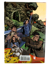 Load image into Gallery viewer, Robert Jordan The Wheel of Time The Eye of the World 6 Graphic Novel 1st Edition
