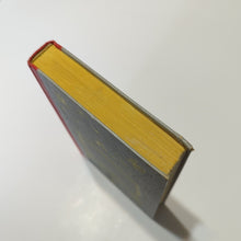 Load image into Gallery viewer, Gulivers Travels By Jonathan Swift Vintage Childrens Book Junior Deluxe Editions
