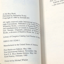 Load image into Gallery viewer, The Songs Of Distant Earth By Arthur C Clarke Vintage Scifi Paperback 1989 Novel
