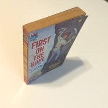 Load image into Gallery viewer, First On The Rope R. Frison Roche Ace D-22 1st Edition Mountain Climbing Novel
