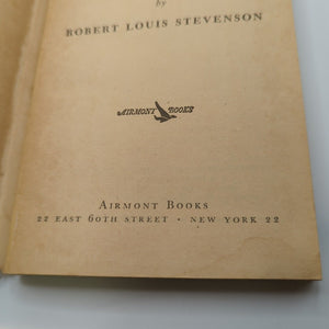 Treasure Island By R.L Robert Louis Stevenson Vintage Paperback Airmont Classic