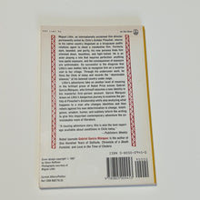 Load image into Gallery viewer, Clandestine in Chile by Gabriel Garcia Marquez 1st Edition Vintage Paperback Bk
