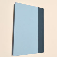 Load image into Gallery viewer, Solar Bones by Mike McCormack (2017, Hardcover)
