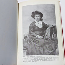Load image into Gallery viewer, Calamity Jane Biography Roberta Beed Sollid Vintage Old West Western Press Book
