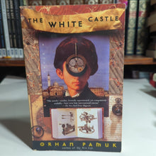Load image into Gallery viewer, The White Castle Novel by Orhan Pamuk Paperback Vintage International Series
