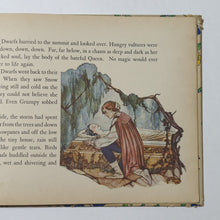 Load image into Gallery viewer, Walt Disney Snow White and the Seven Dwarfs Grosset &amp; Dunlap 1938 Vintage Book
