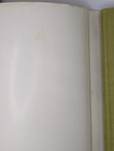 Load image into Gallery viewer, Garlic In My Shoes By Marion Sherrard Oneal First 1st Edition 1969 Rare Book
