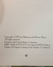 Load image into Gallery viewer, Me and My Flying Machine by Marianna Mercer Mayer Vintage Parents Magazine Press
