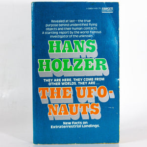 The UFOnauts by Hans Holzer First 1st Edition 1976 Vintage PB Alien Landing Book