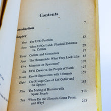 Load image into Gallery viewer, The UFOnauts by Hans Holzer First 1st Edition 1976 Vintage PB Alien Landing Book
